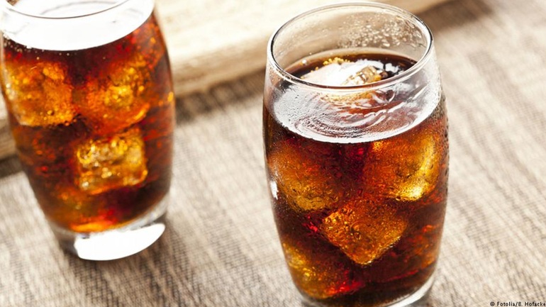 هل تزيد المشروبات الغازية من الإصابة بأمراض الكلى؟